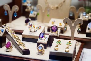Dig For Gold at Silas Deane Pawn